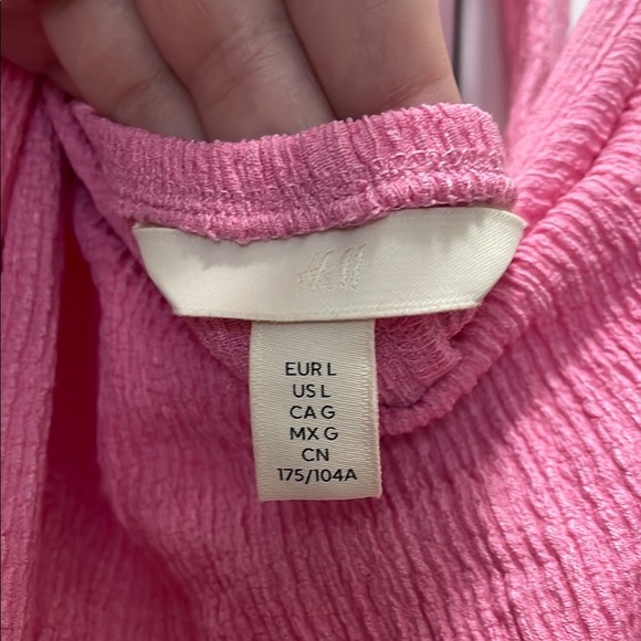 H&M Pink Halter Dress - OVERSIZED FIT, COULD FIT XL-XXL - Picture 2 of 2